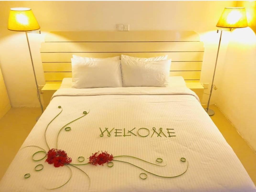 Dhigurah Retreat Beach 외부 사진
